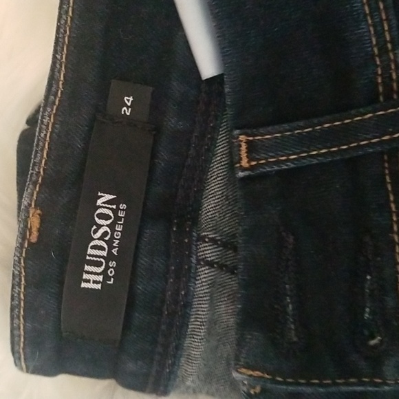 Ladies Hudson Jean's sz 24. - Picture 3 of 8